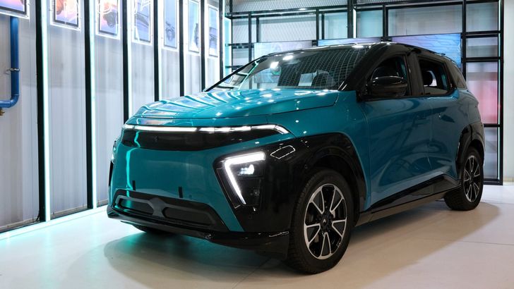 В России создают революционно новый электромобиль с технологией дополненной реальности В России создают революционно новый электромобиль с технологией дополненной реальности