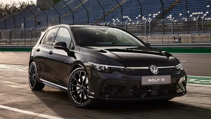 Volkswagen Golf R 2025 года