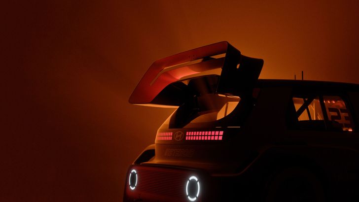 Тизер Hyundai Insteroid