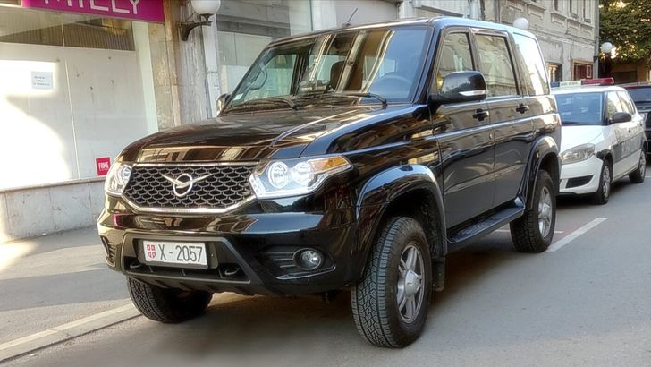 Популярные модели УАЗ получат новую коробку передач. Подробности