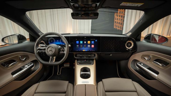 Новый Mercedes-Benz CLA