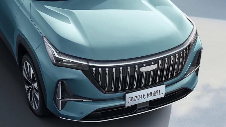 Популярный кроссовер Geely скоро обновится. Первые изображения автомобиля, который знают россияне