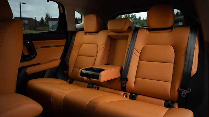 Интерьер Haval F7