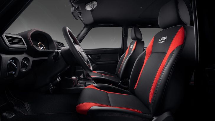 Интерьер LADA Niva Sport