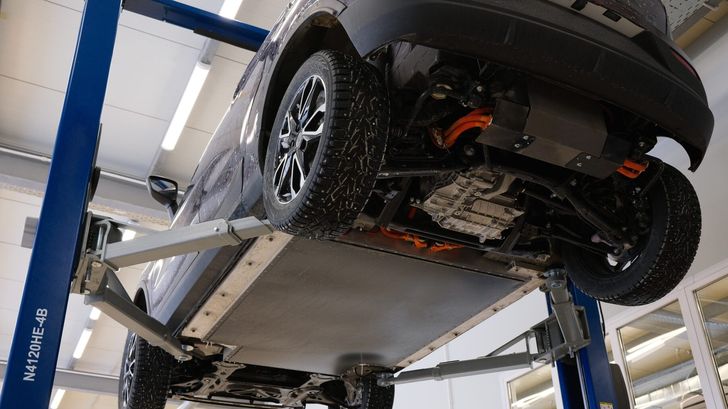 Днище электромобиля «Атом»