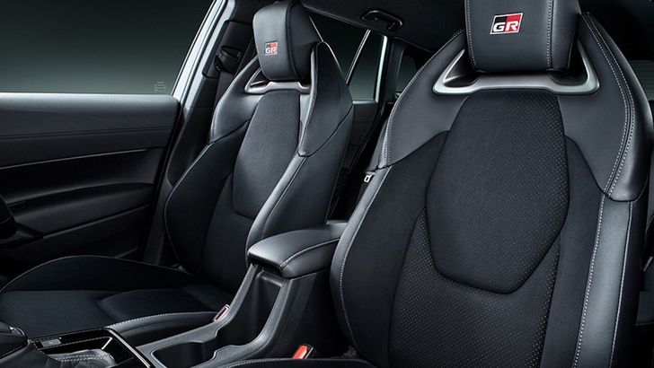 Toyota Corolla Cross GR Sport