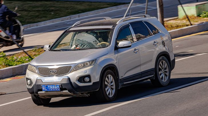 В России бесплатно отремонтируют более 55 тысяч автомобилей Kia. Причина серьезная