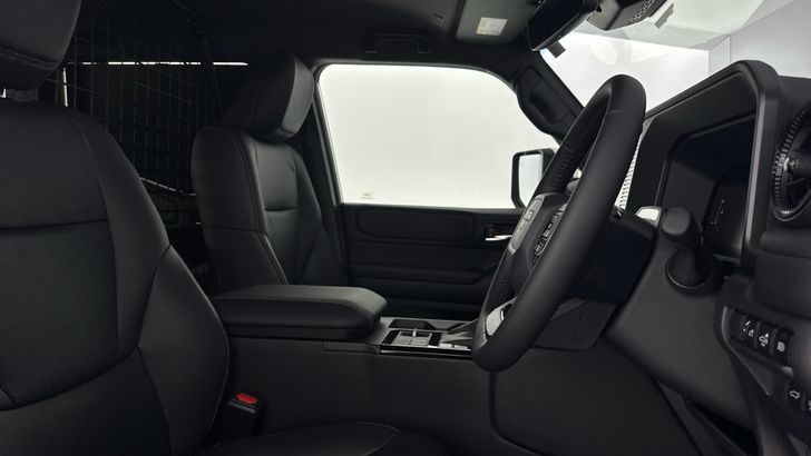 Коммерческая версия Toyota Land Cruiser