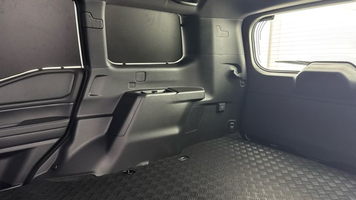 Коммерческая версия Toyota Land Cruiser