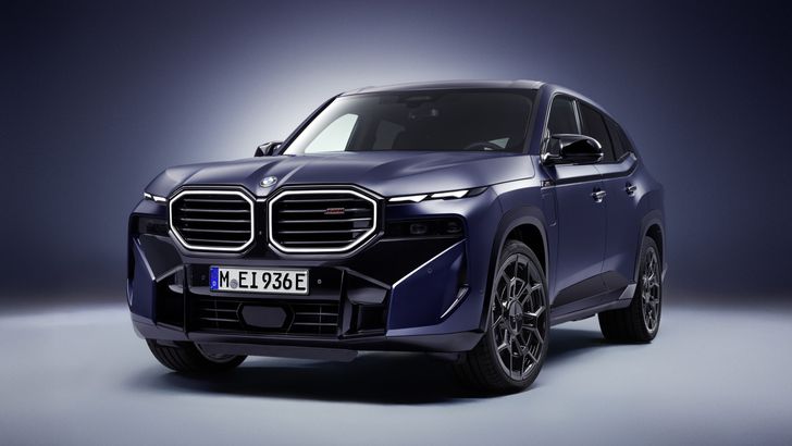 BMW XM 2026 года