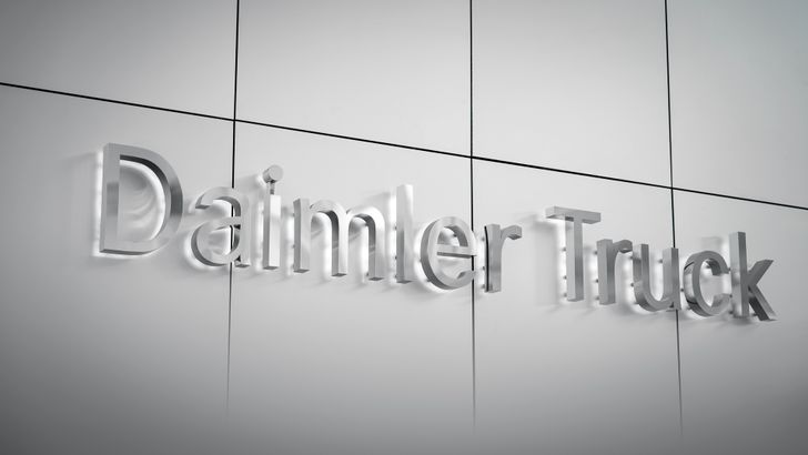 Решение принято: Daimler Truck попал под санкции РФ