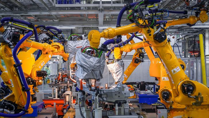 Производство Tenet