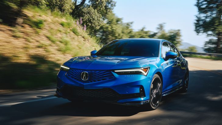 Обновленный лифтбек Acura Integra 2026 сняли на фото: новый обвес и три цвета