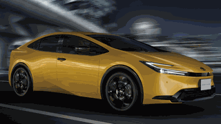 Toyota Prius PHEV Night Shade