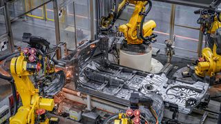 Производство Tenet