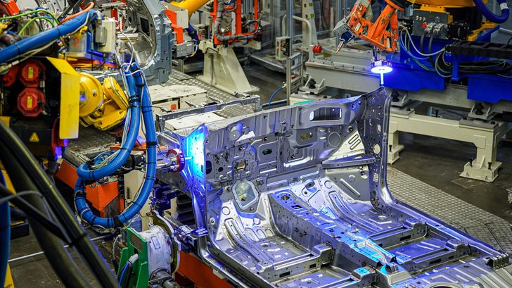 Производство Tenet