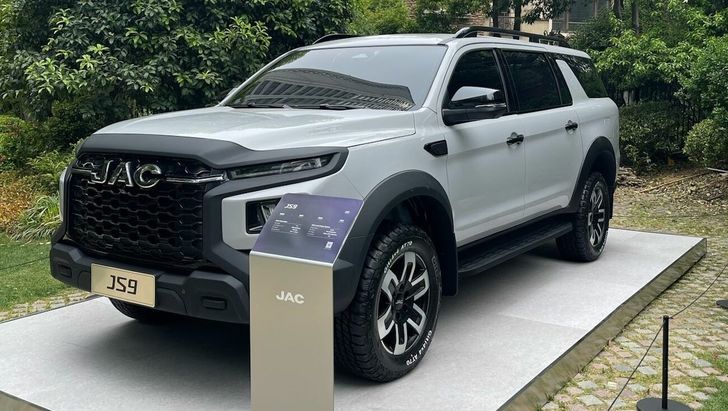 В России появится новый рамный внедорожник, аналог которого будет выпускать УАЗ