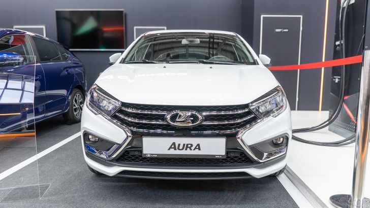 LADA Aura