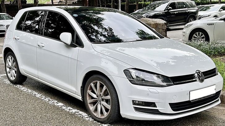 Volkswagen Golf VII