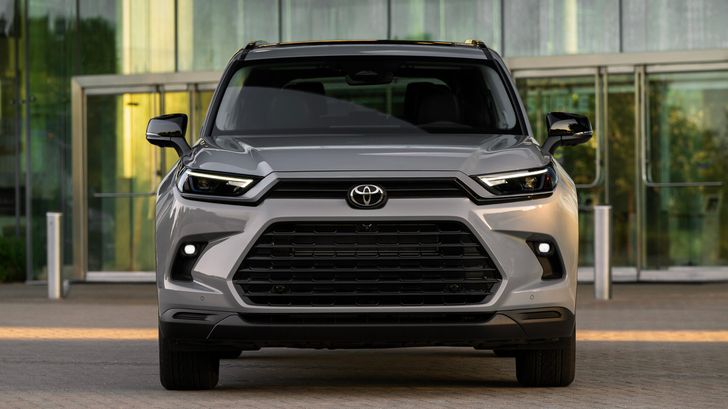 Toyota Grand Highlander 2026 года