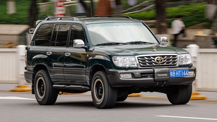 Они почти «вечные»: названы дешевые рамные внедорожники, которые порадуют надежностью