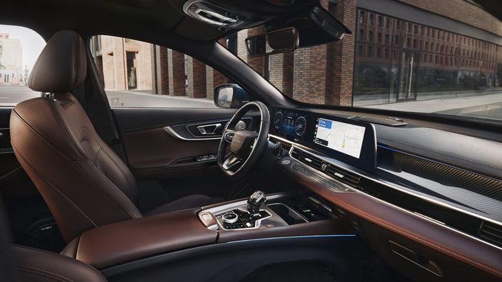 Интерьер Tenet T7