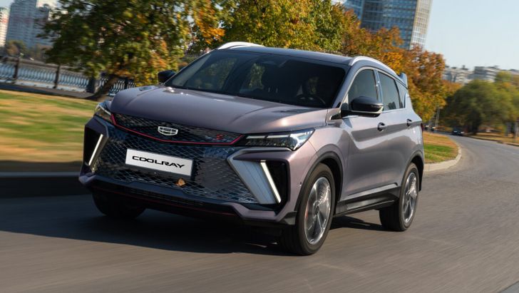 Из линейки Geely в России исчез самый дешевый кроссовер