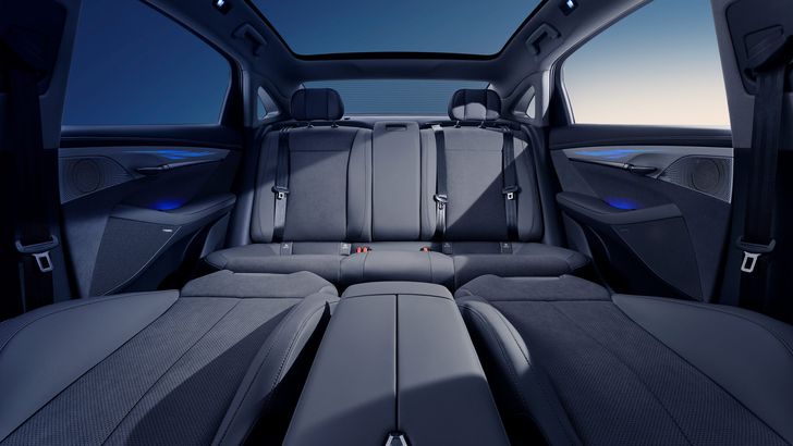 Интерьер Voyah Passion EVR