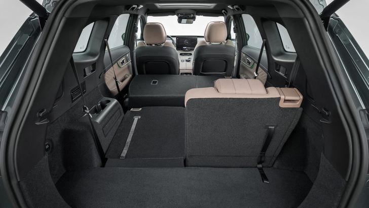 Интерьер Tenet T8