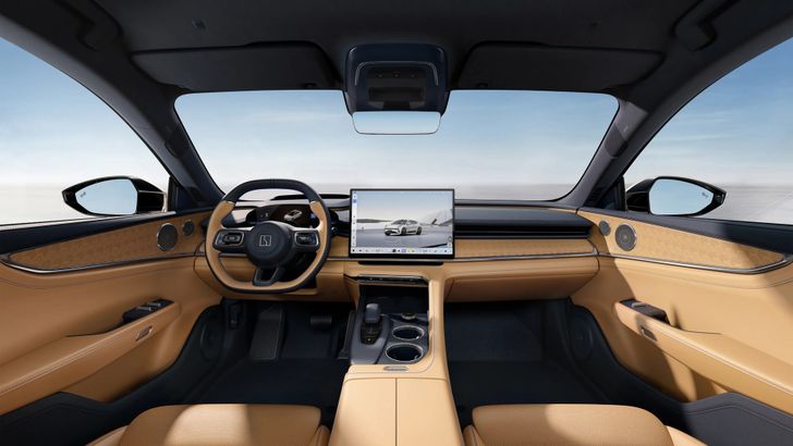 Интерьер Zeekr 001