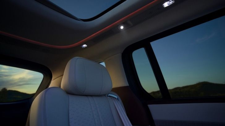 Cалон Xpeng X9 EREV