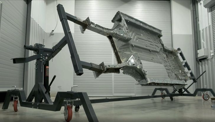 Детали кузова электромобиля «Атом»