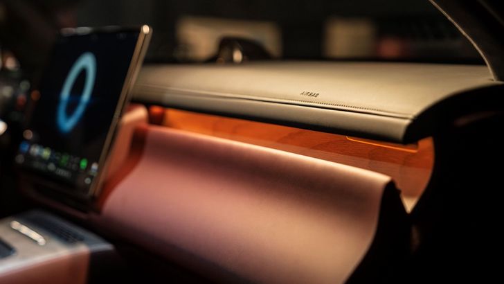 Интерьер Voyah Taishan