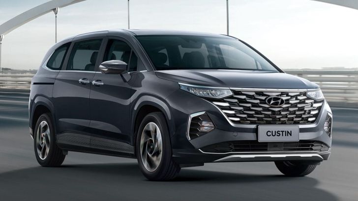 Hyundai Custin