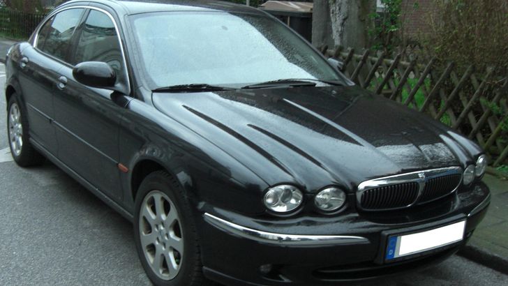 Jaguar X-Type