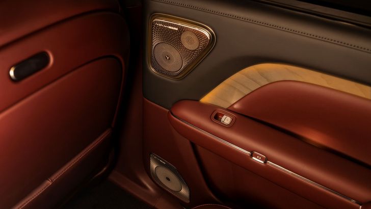 Интерьер Voyah Taishan