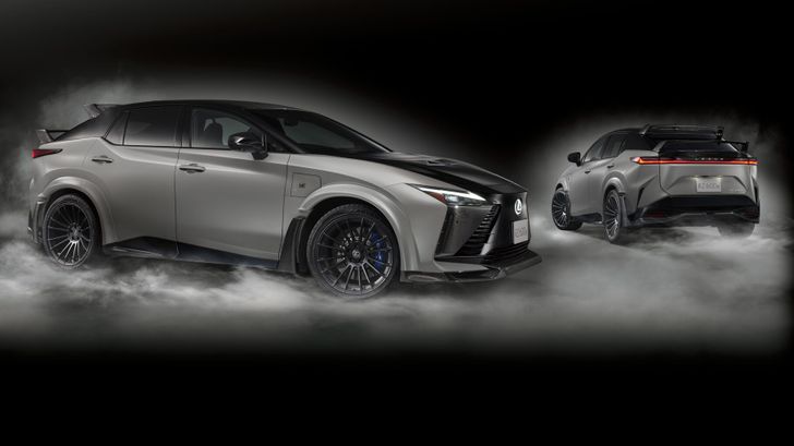 Кроссовер Lexus RZ получил новую спортивную версию. Сколько она стоит