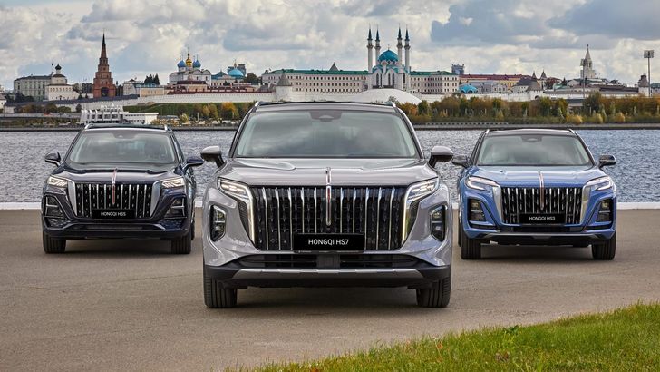 В России резко подскочили цены на автомобили Hongqi, прибавка достигает 1 млн рублей. Сколько стоят HS3, HS5, H9 и другие модели