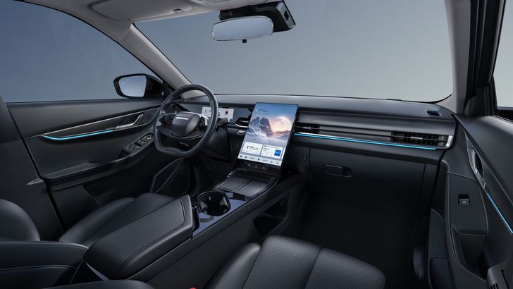 Интерьер Jaecoo J6