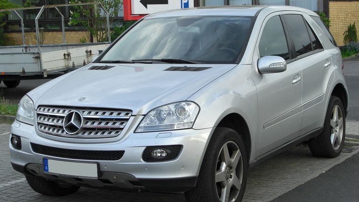 Mercedes-Benz M-Class (W164)