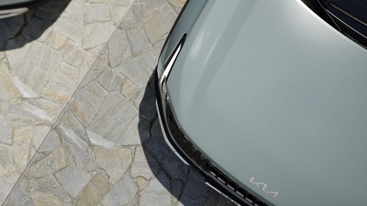 Тизер Kia Seltos нового поколения