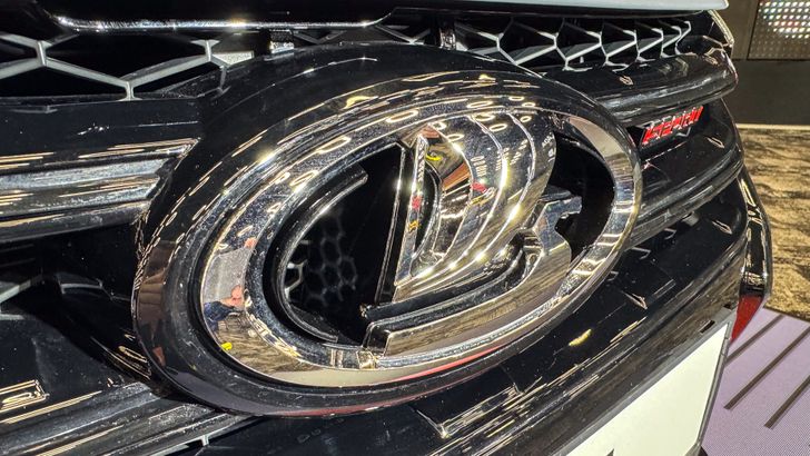 АвтоВАЗ представил новую яркую «Ладу» с мощным двигателем, которую сможет купить любой желающий