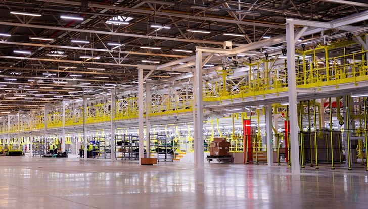 Новый автозавод «АГР» в Шушарах