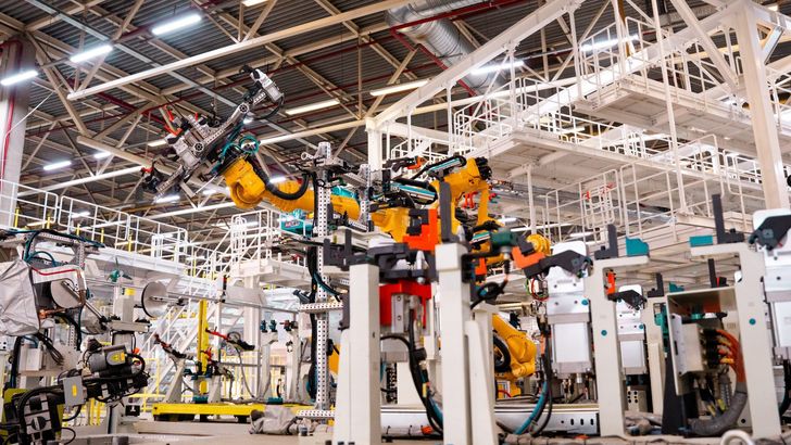 Новый автозавод «АГР» в Шушарах