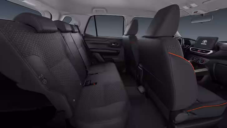 Интерьер Toyota Raize Интерьер Toyota Raize