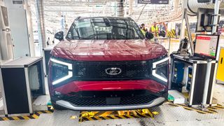 LADA Azimut в цвете «Фламенко»