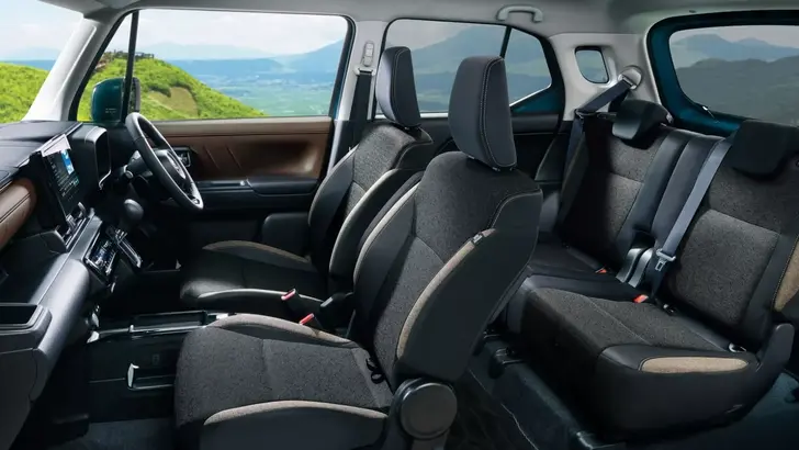 Интерьер Suzuki XBee