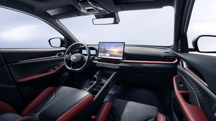 Интерьер Geely Coolray