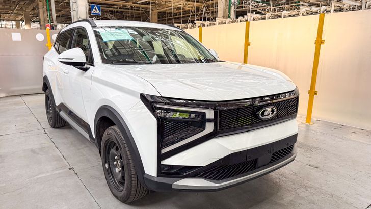 LADA Azimut