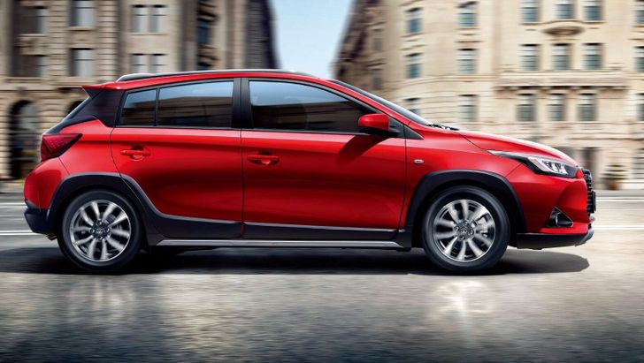Toyota Yaris L X Toyota Yaris L X